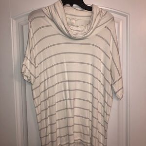 Grey and white cow neck top